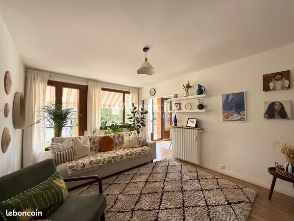 Appartement 4 pièces 81 m²
