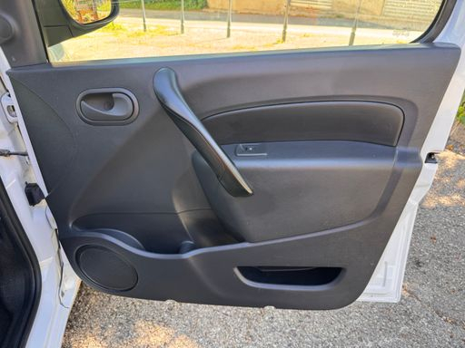 Renault Kangoo Express 1.5 dCi 115 - Grand Confort – 2021 – 47565 km – Diesel – Boîte Manuelle — photo 51