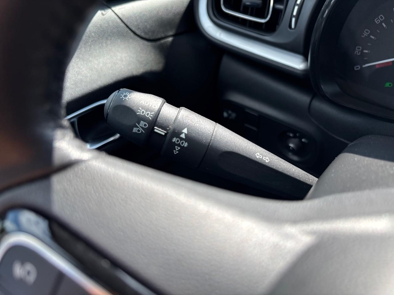 Citroën C3 1.2 puretech 83ch s&s shine — photo 15