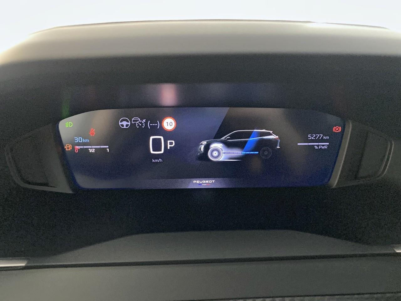 Peugeot 2008 hybrid 145 ch e-dcs6 allure — photo 13