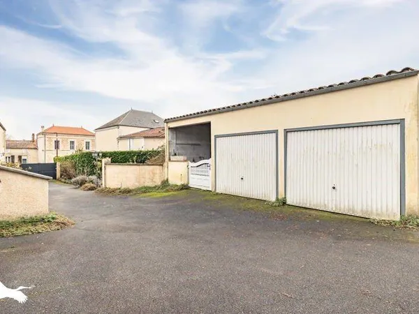 Maison 12 pièces 290 m²