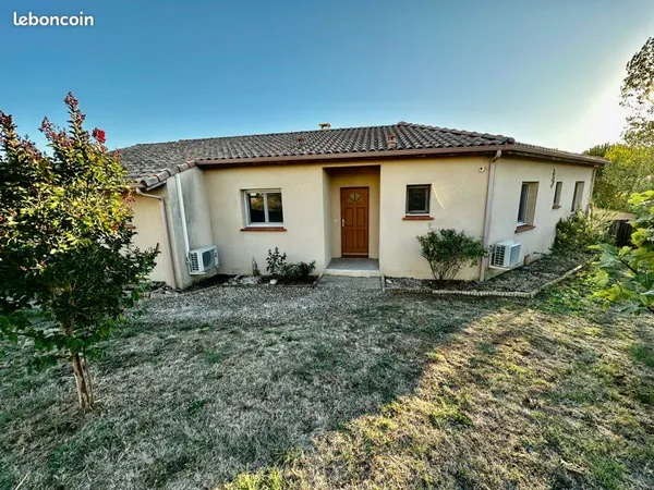 Maison plain-pied 110 m² - 4 chambres - Terrain 1 000 m² - Vue exceptionnelle sur les Pyrénées