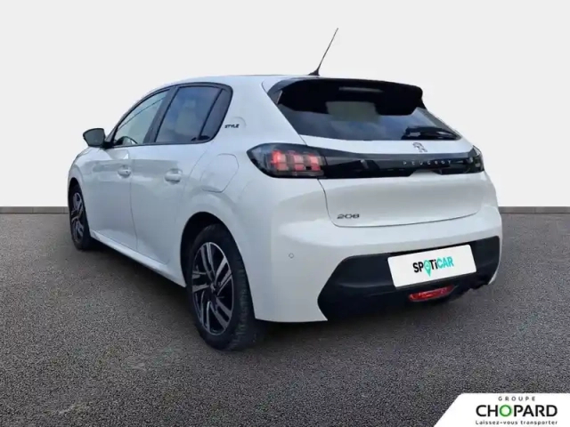 Peugeot 208 puretech 100 s&amp;s bvm6 — photo 7