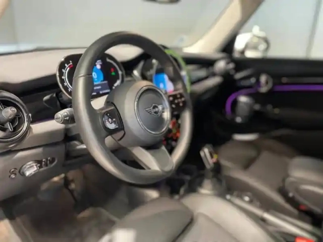 Mini Mini 5 portes cooper 136ch edition premium bva7 — photo 5