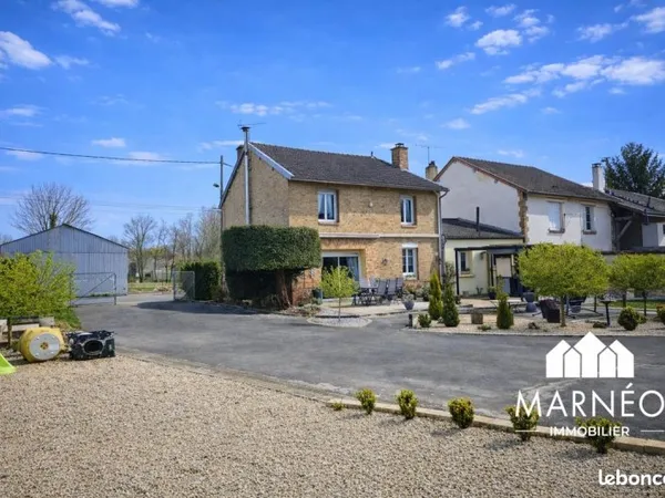 Propriété 6 pièces 164 m²