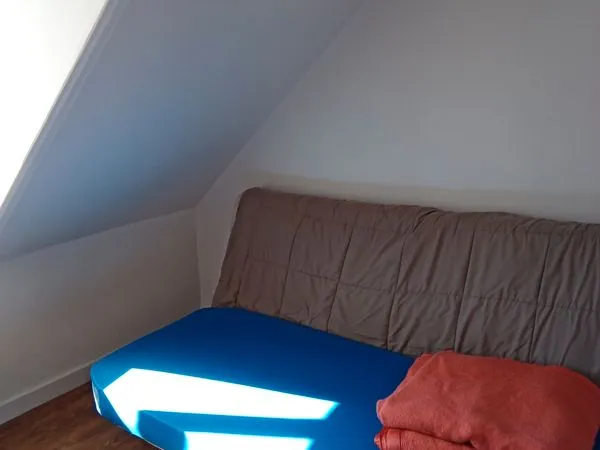 Studio meuble-350 euros mensuels