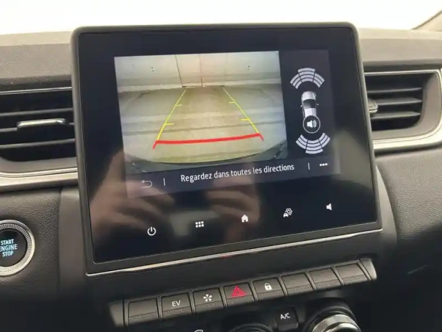 Renault Captur e-tech plug-in 160 21 intens 5p — photo 19