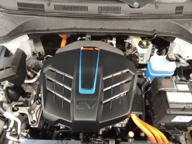 Hyundai Kona electrique 64 kwh - 204 ch — photo 35