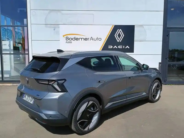 Renault Scenic e-tech électrique 220 ch grande autonomie — photo 5