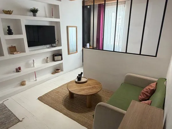 🏠 STUDIO MEUBLÉ 23 m² - MARSEILLE 7e