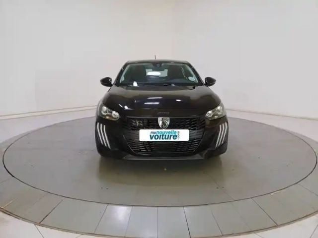 Peugeot 208 hybrid 100 e-dcs6 — photo 31