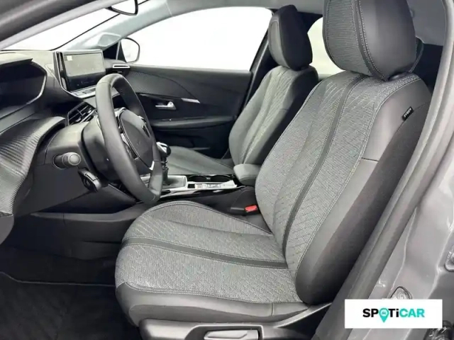 Peugeot 208 hybrid 110 ch e-dcs6 — photo 16