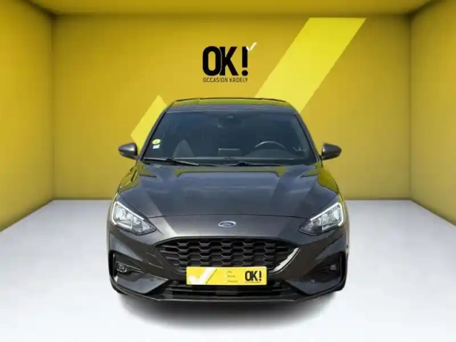 Ford Focus 2.0 150 st-line bva8 — photo 8