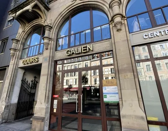 Bureaux 124 m²