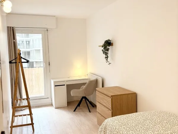 Chambre en colocation à Poissy