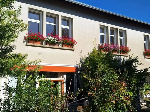 Propriété 4 pièces 238 m²