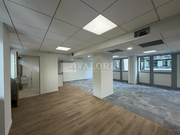 BUREAUX à LOUER