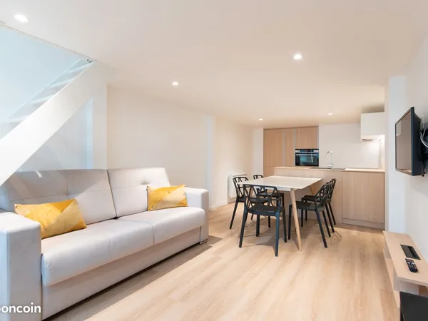 Location appartement meublé de 47 m² - Grenoble