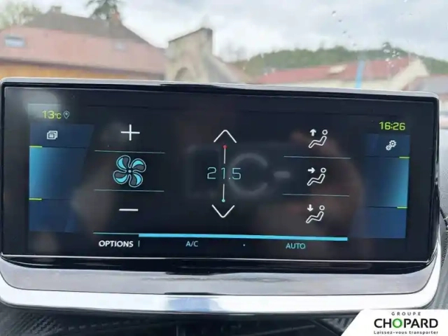 Peugeot 208 electrique 50 kwh 136ch — photo 11