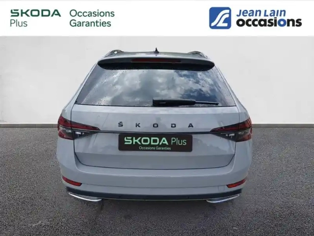 Skoda Superb combi 1.4 tsi phev 218 ch dsg6 — photo 8
