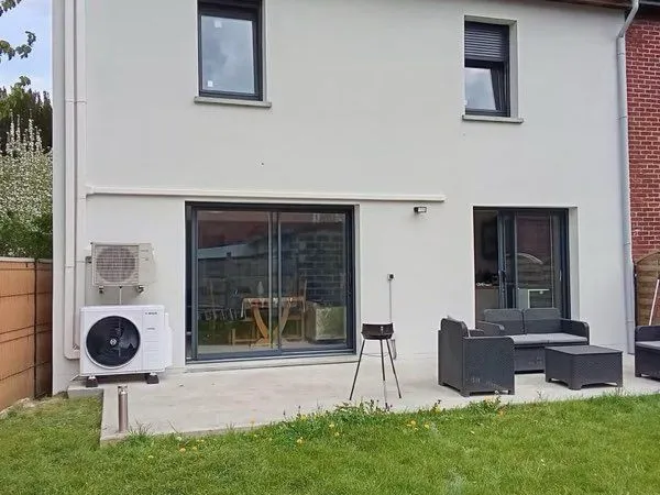 Maison à louer - 3 chambres avec jardin