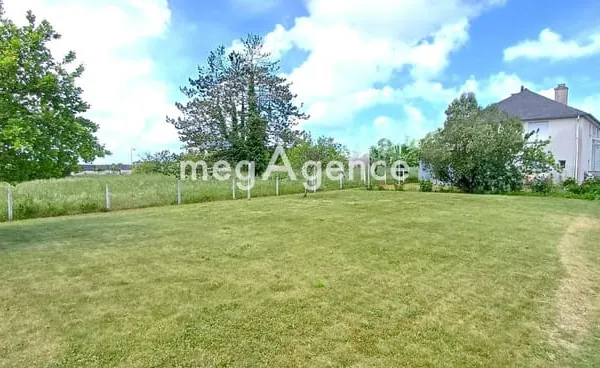 Maison avec 2 entrées indépendantes en bord de mer