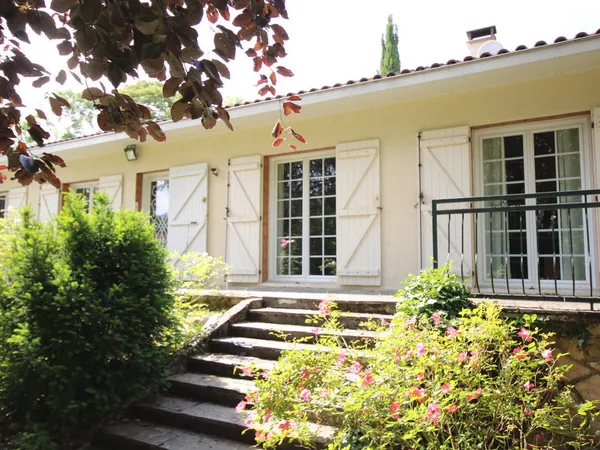 BELLE MAISON