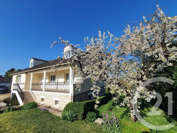 Maison 7 pièces 197 m²