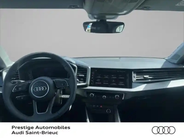 Audi A1 sportback 25 tfsi 95ch design — photo 6