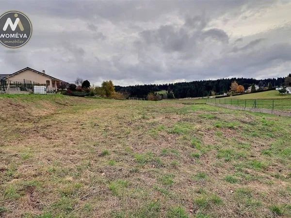 Terrain constructible 1112 m²