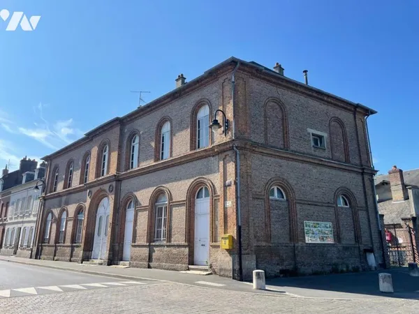 Immeuble 600 m²