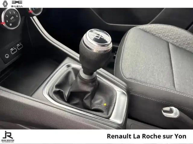 Renault Captur 1.0 eco-g 100ch evolution — photo 21