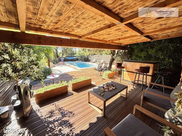 Maison 6 pièces 145 m²