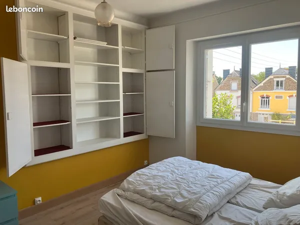 Colocation meublée — Chambres disponibles à Vannes (56000)