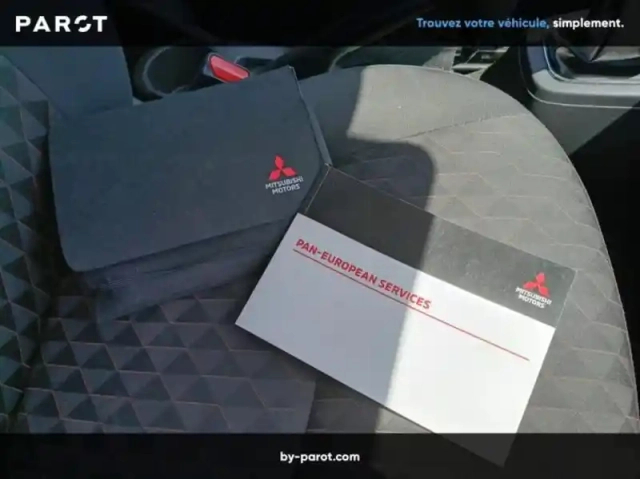 Mitsubishi Space Star 1.2 mivec 71ch red line edition 2023 — photo 20
