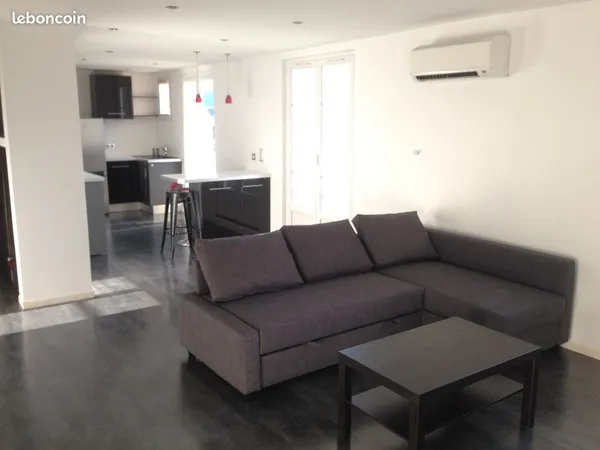 Location Meublée : Spacieux T2 Rénové 52m² Clinique Mutualiste