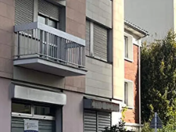Local commercial 87 m²