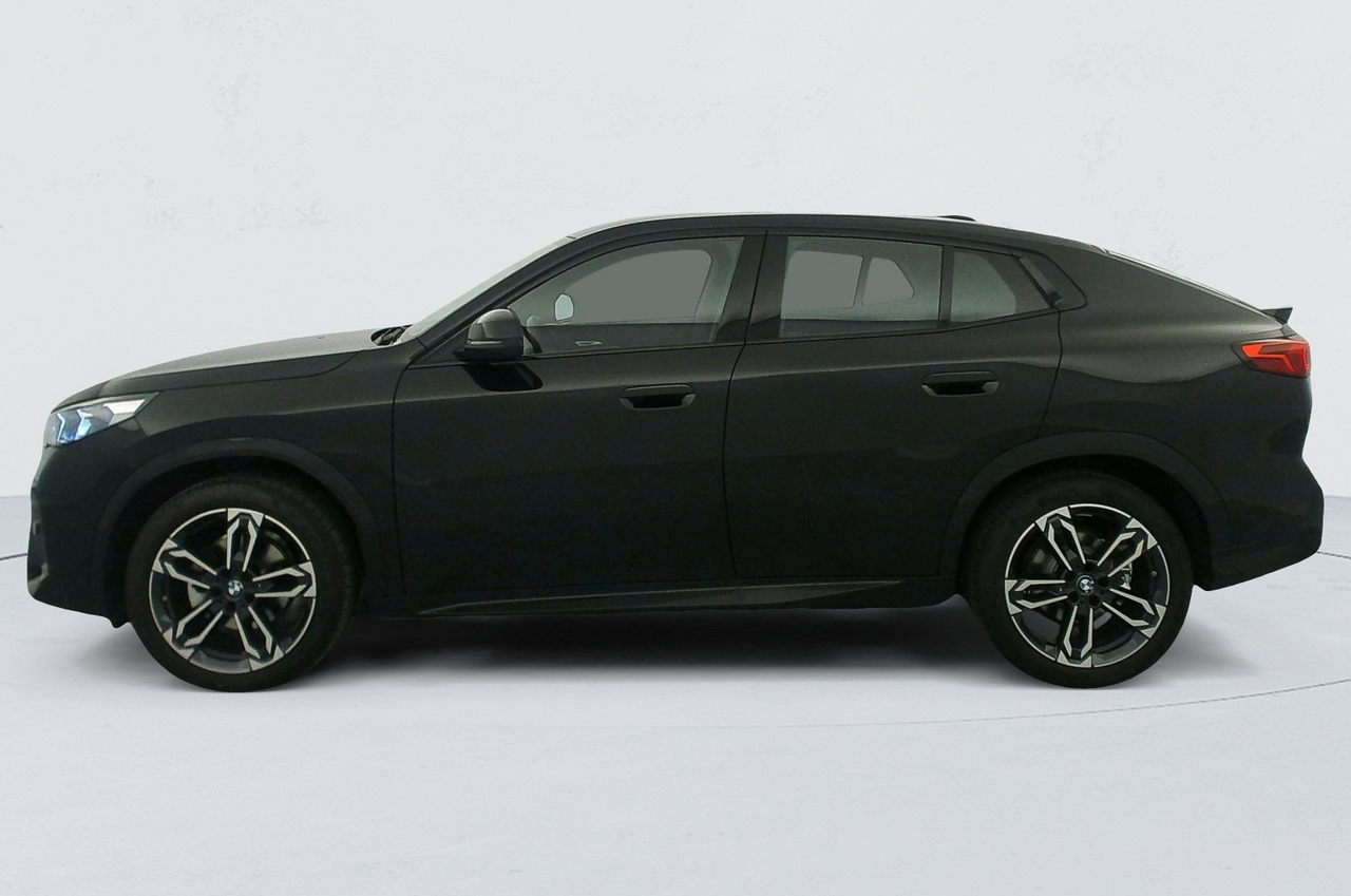 BMW X2 — photo 2
