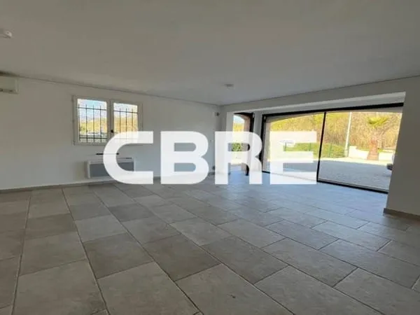 Bureaux 260 m²