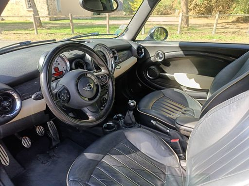 Mini Clubman 1.6 Cooper S 184 - Cooper S – 2013 – 139781 km – Essence – Boîte Manuelle — photo 14