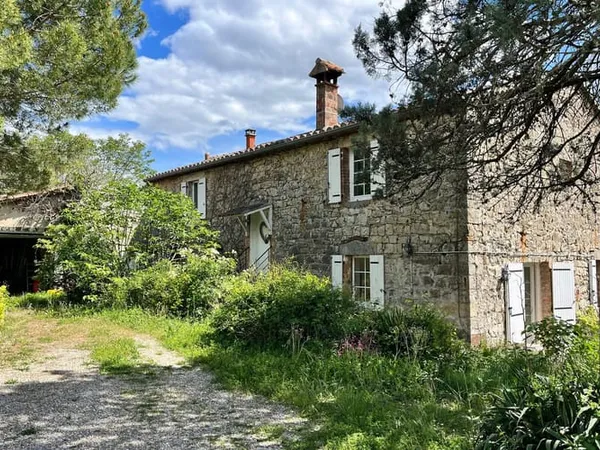 Maison 7 pièces 200 m²