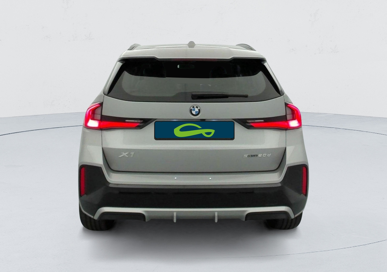 BMW X1 — photo 4