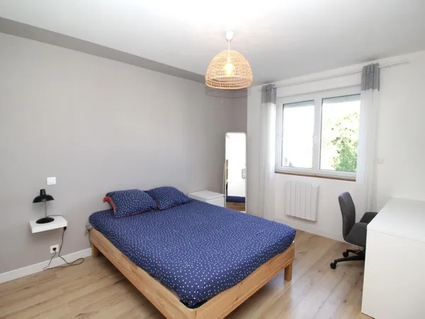 CHAMBRE MEUBLEE - SAINT NAZAIRE