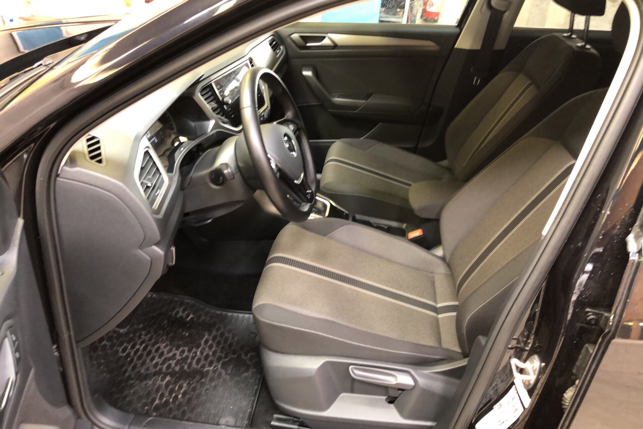 Volkswagen T-Roc 1.5 TSI EVO 150 Start/Stop DSG7 — photo 20