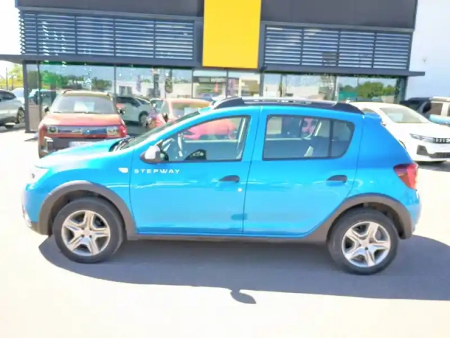 Dacia Sandero eco-g 100 — photo 2