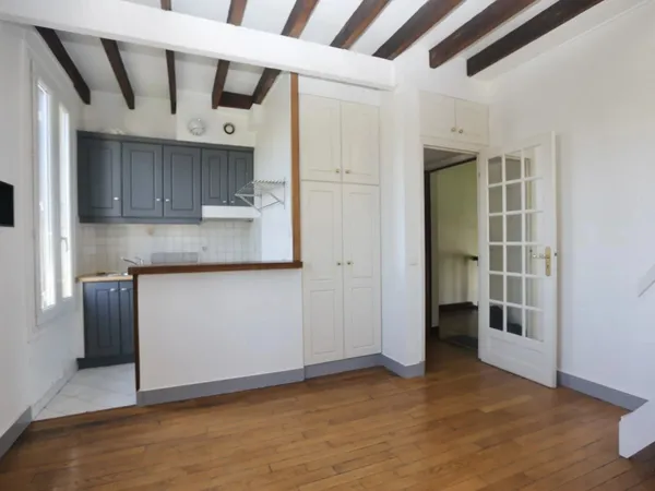 Duplex a 10 mn du metro 11 rosny-sous-bois