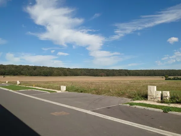 Terrain 536 m²