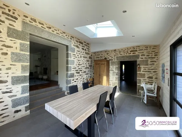 Propriété 6 pièces 200 m²