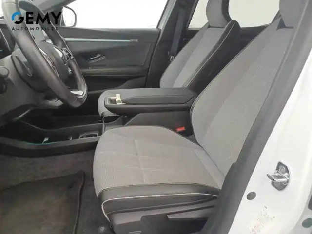 Renault Megane e-tech ev60 220 ch super charge — photo 24