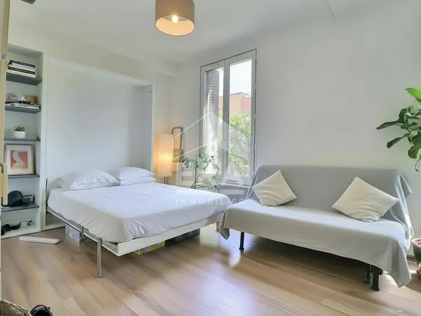 Studio 1 pièce 25 m²